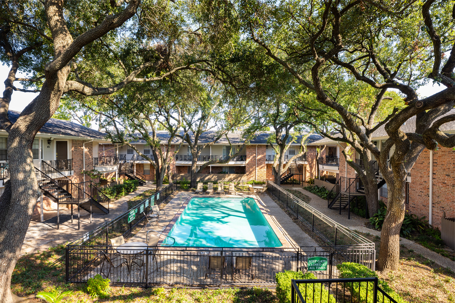 Slide 3 | Colony Oaks Galleria Oaks Apartments