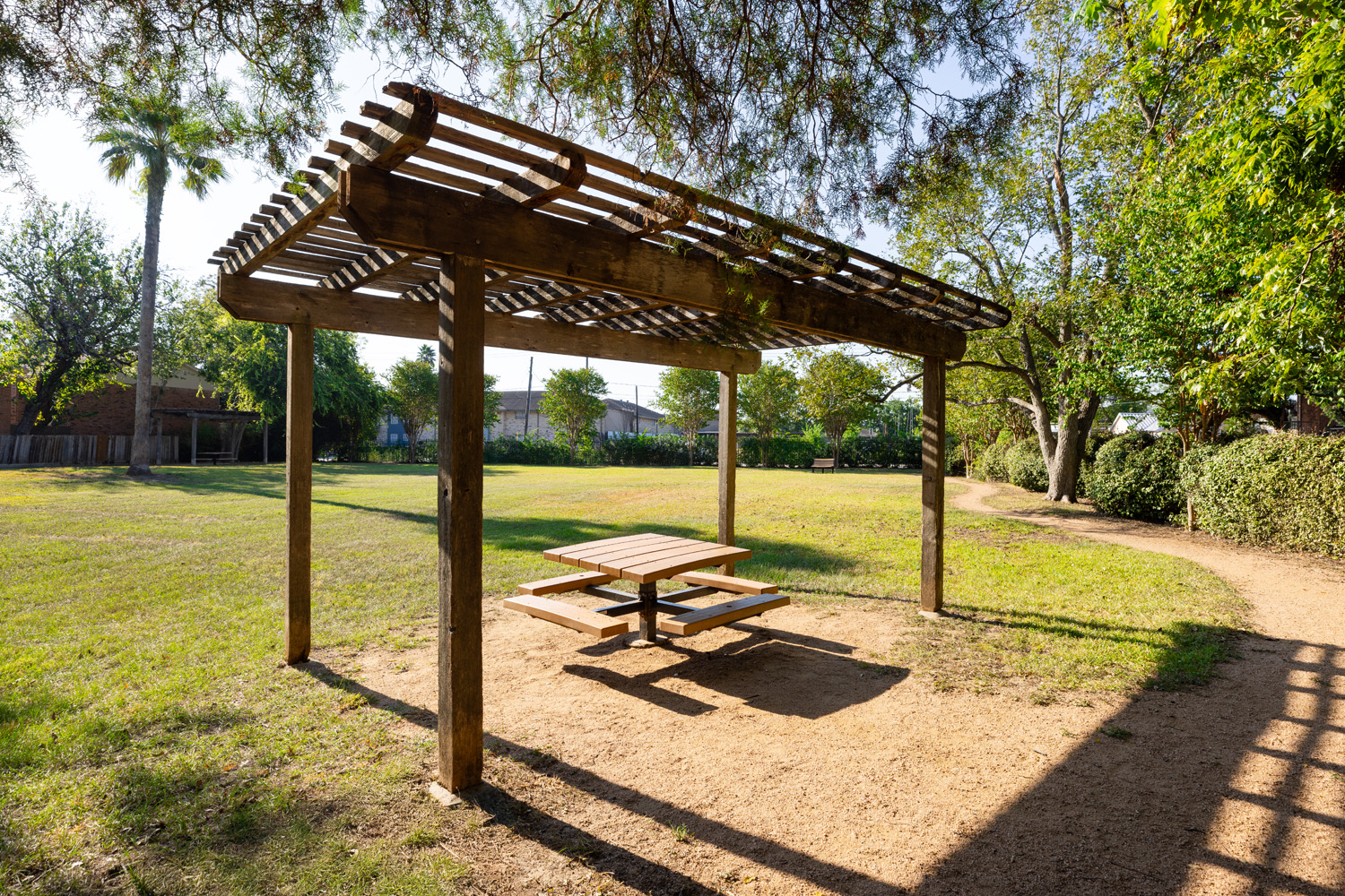 Apartamentos Colony Oaks en Houston, TX - comodidades de la comunidad foto 4